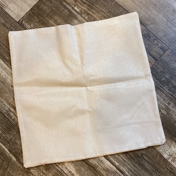 “Welcome to our Farmhouse” Burlap/Canvas Style Throw Pillow Cover - Picture 2 of 3